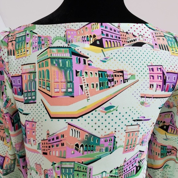 Pink Owl Vibrant Colorful City Scene 3/4 Sleeve Top Small - Picture 9 of 11